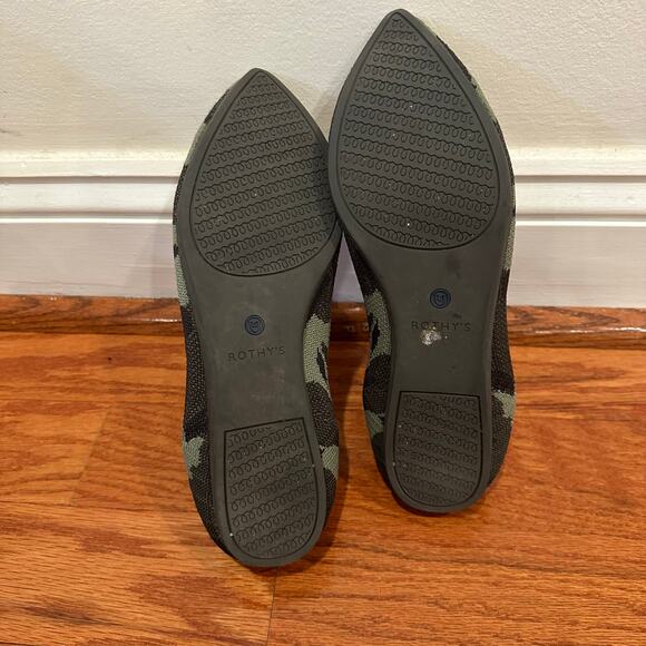 Rothy's The Point flat sz 9 Rothy's Olive Camo color pointed toe flats - Picture 5 of 6